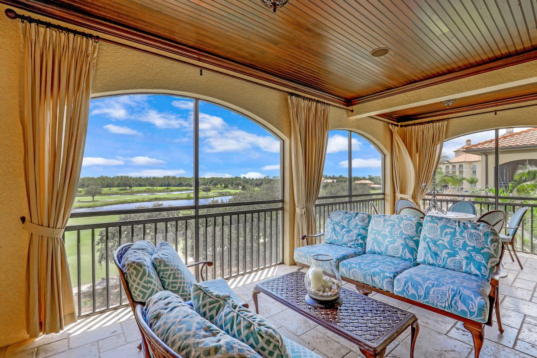 2542 Marquesa Royale Ln #301, Naples, FL 34109