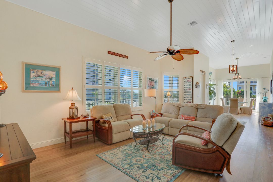 27892 Forester Dr, Bonita Springs, FL 34134