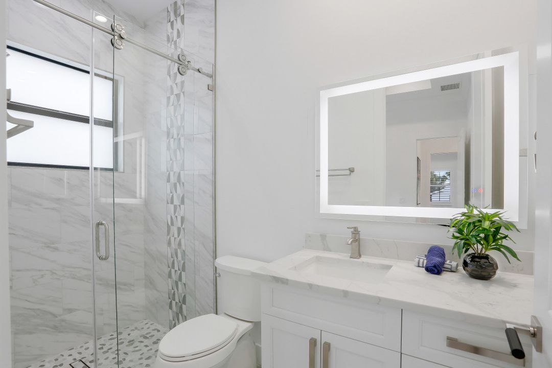 5305 Bayshore Ave, Cape Coral, FL 33904