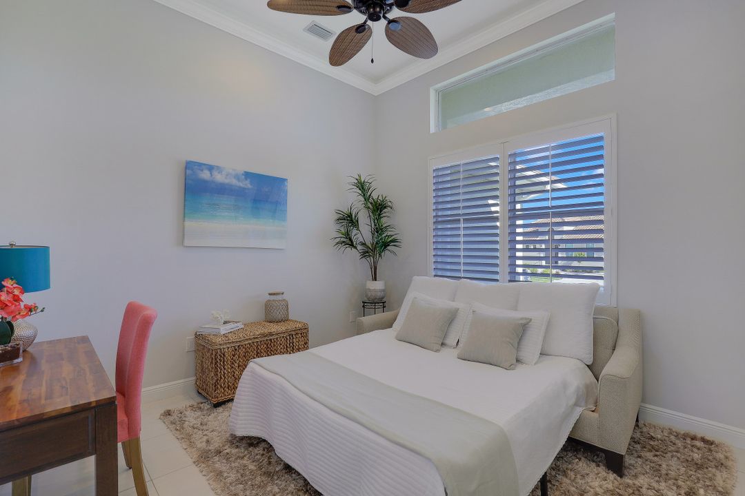 72 Tahiti Rd, Marco Island, FL 34145