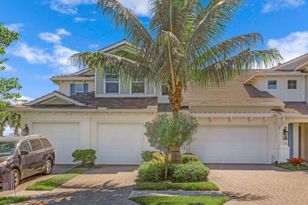 2344 Sheen Ln #305, Naples, FL 34120