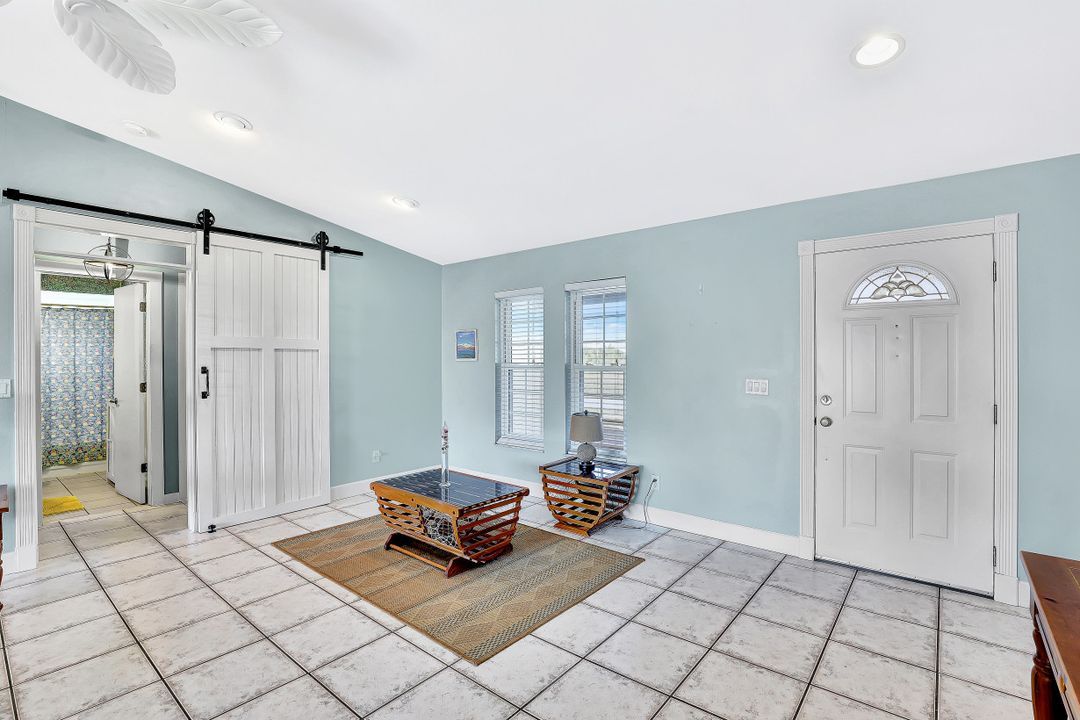 2028 NW 7th St, Cape Coral, FL 33993