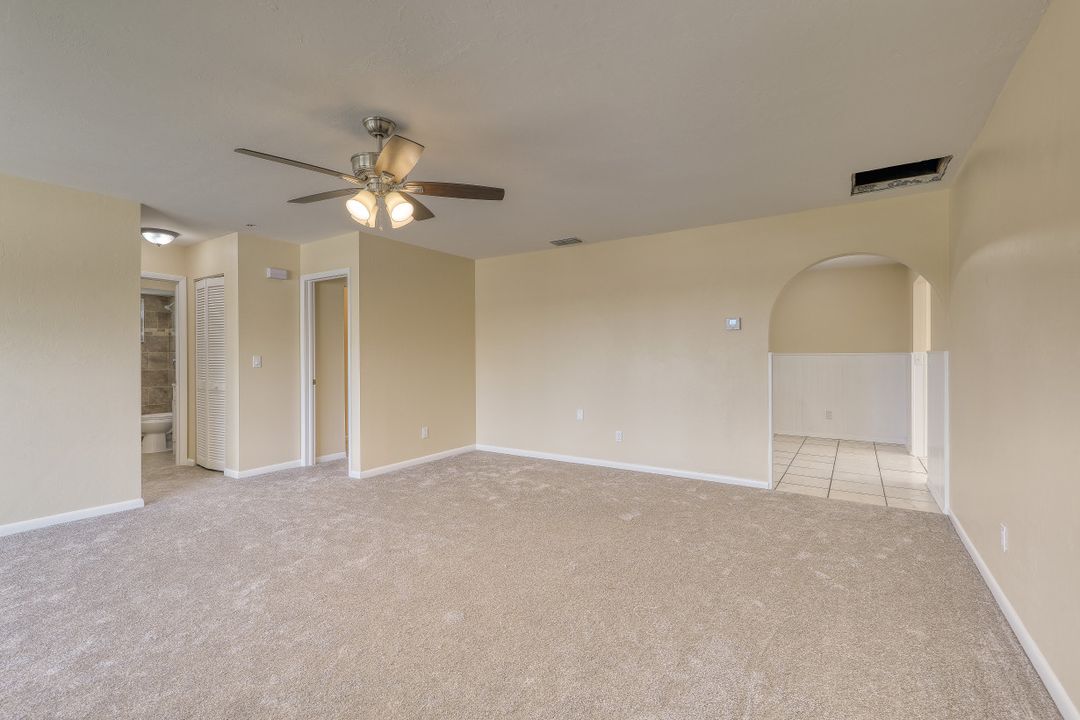 1321 NE 17th St, Cape Coral, FL 33909