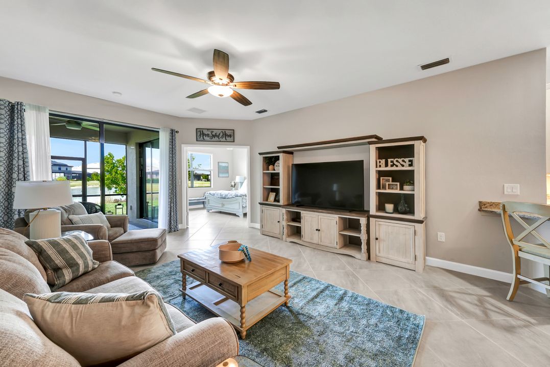 14000 Winding Cedar Wy, Fort Myers, FL 33913