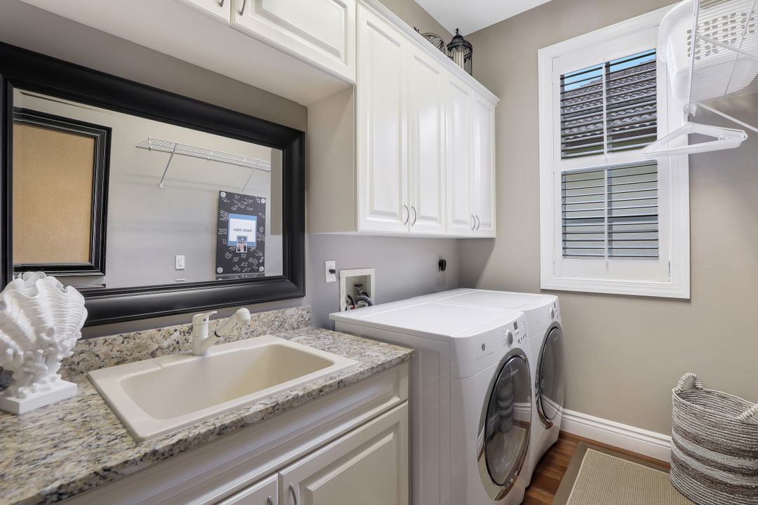 206 Flamingo Ave, Naples, FL 34108