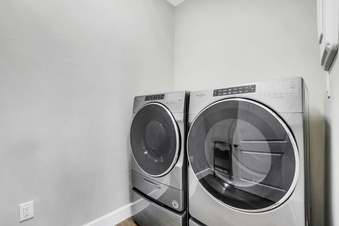 2765 Amaranda Ct, Naples, FL 34114