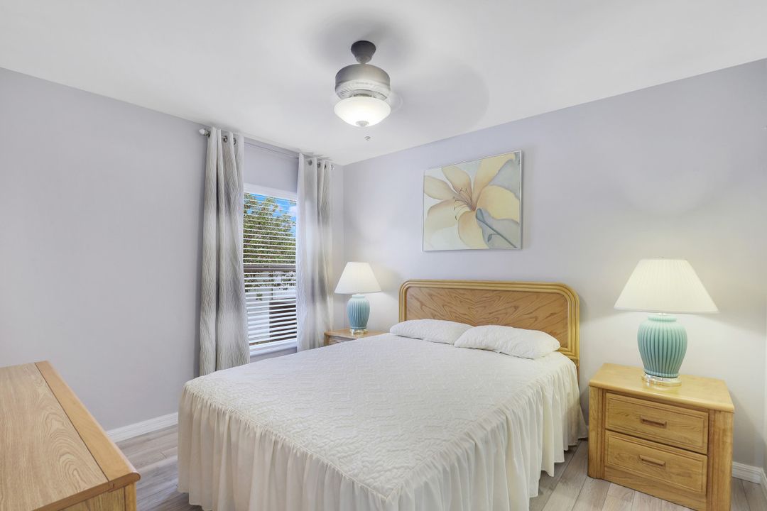 326 SW 19th Ln, Cape Coral, FL 33991