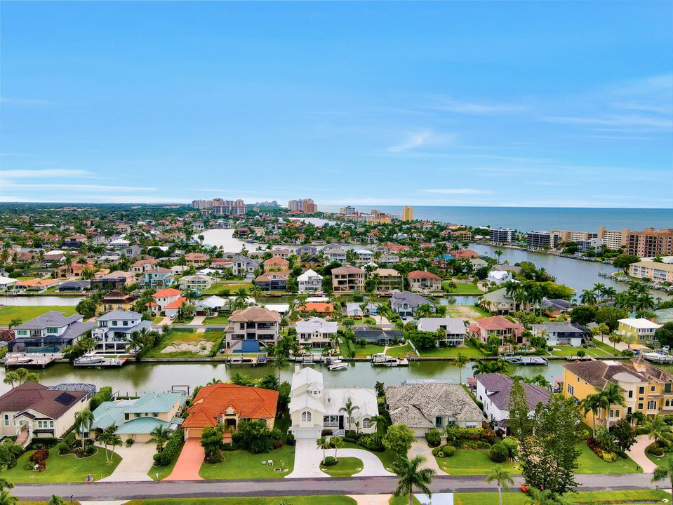 206 Flamingo Ave, Naples, FL 34108