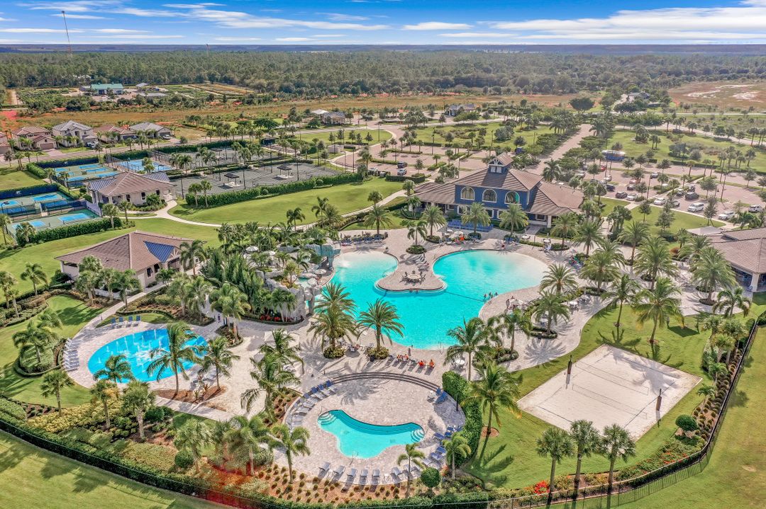 17441 Elkgrove Ln, Estero, FL 33928