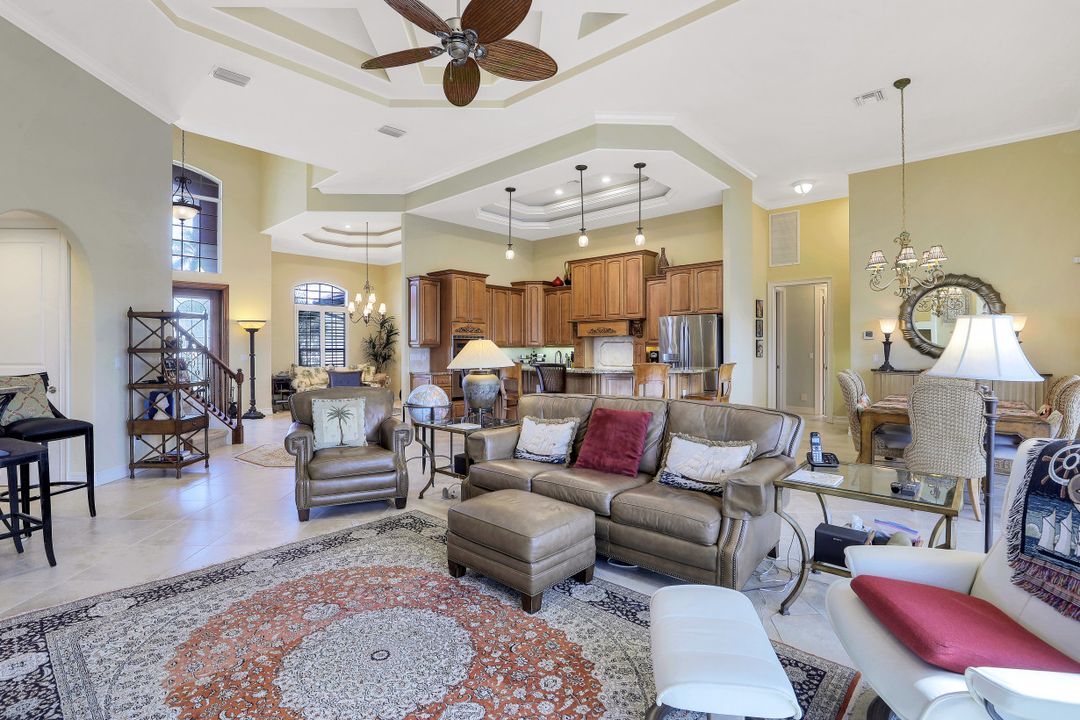 1631 Begonia Ct, Marco Island, FL 34145