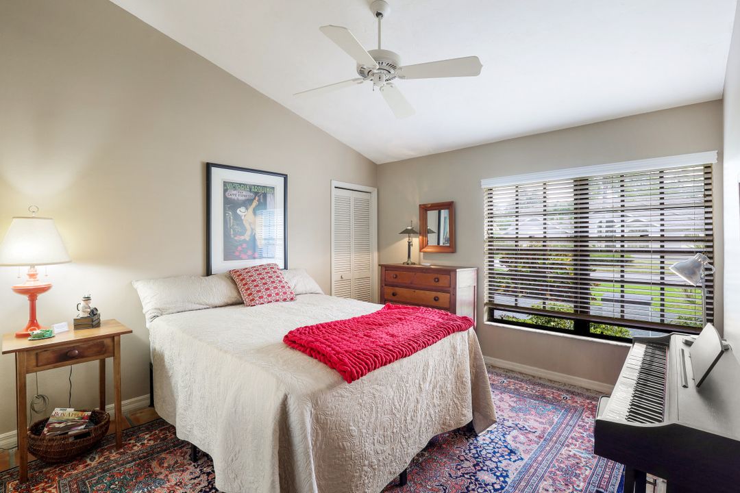 381 Henley Dr, Naples, FL 34104