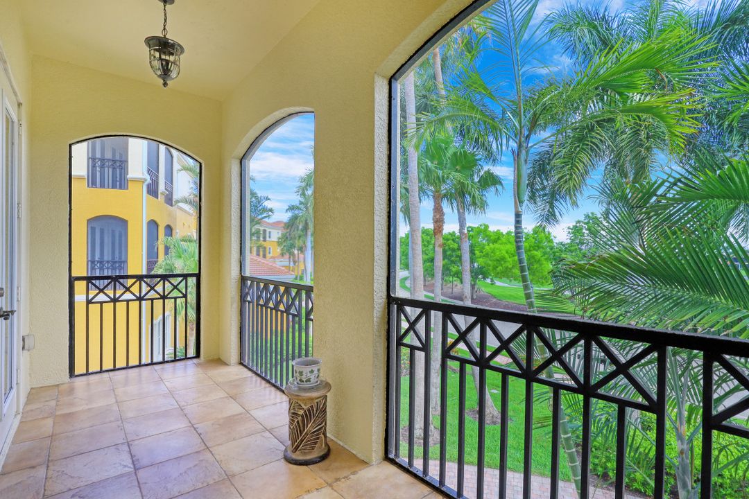 1502 Borghese Ln #201, Naples, FL 34114