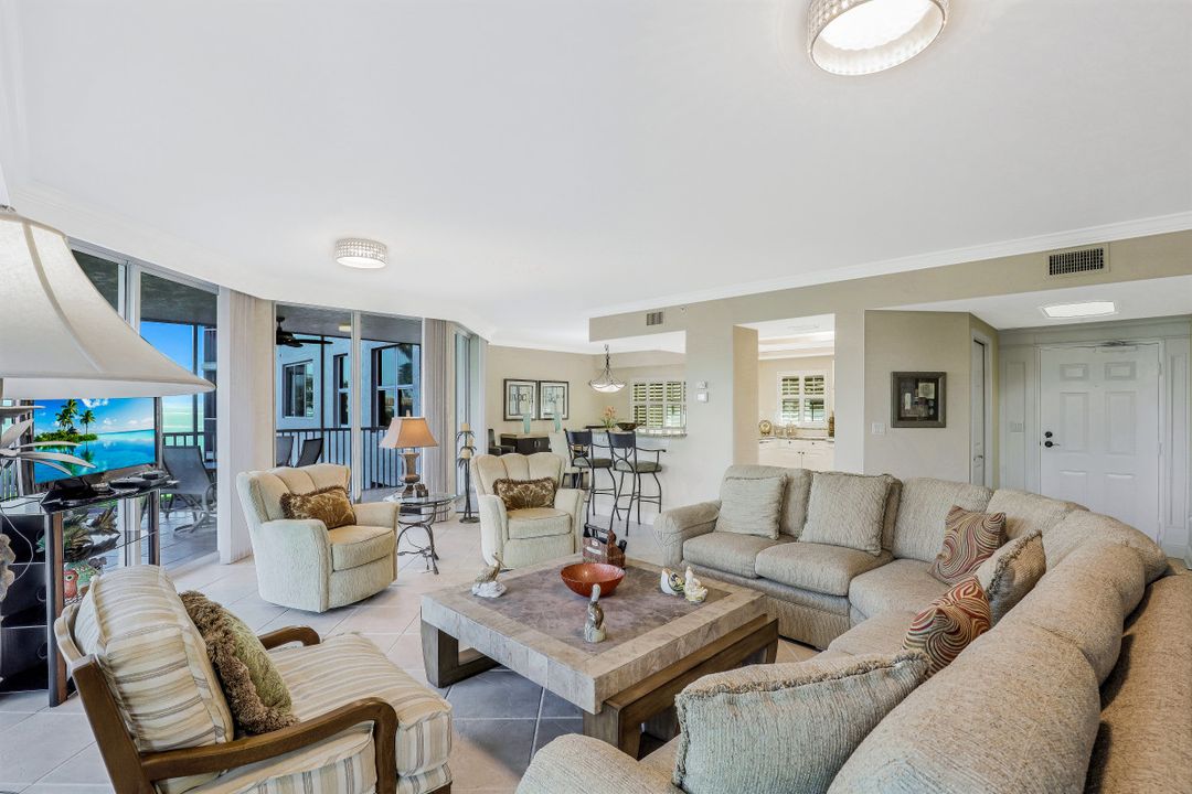 1070 S Collier Blvd #301, Marco Island, FL 34145