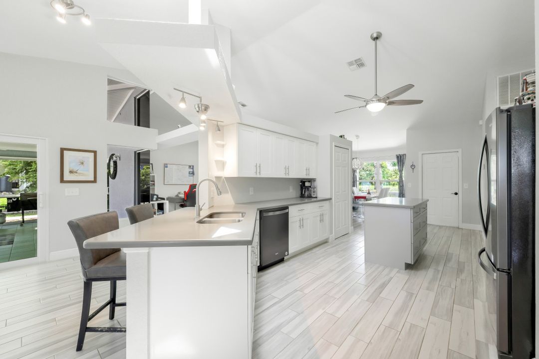 27329 Rue De Paix, Bonita Springs, FL 34135