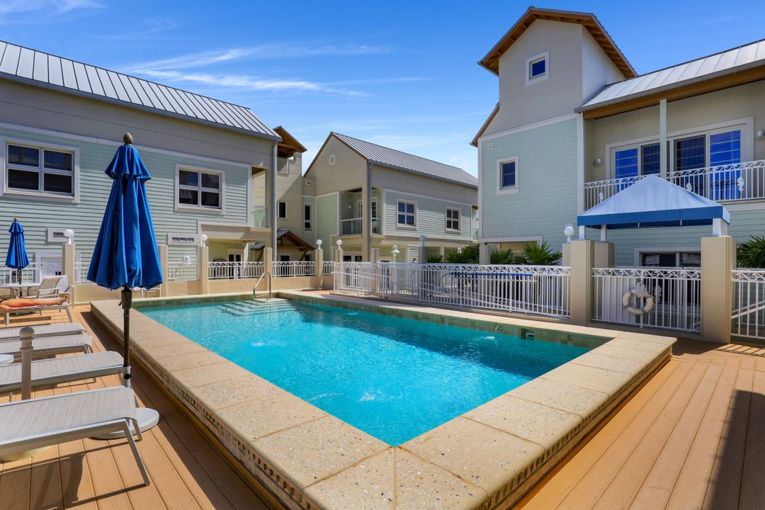 1001 10th Ave S #F3, Naples, FL 34102