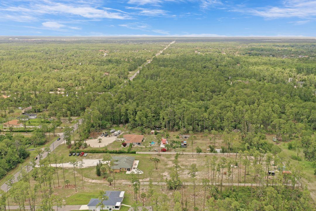 1462 Everglades Blvd N, Naples, FL 34120