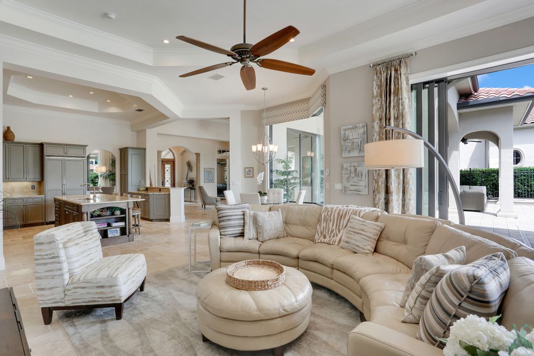 11861 Via Novelli Ct, Miromar Lakes, FL 33913