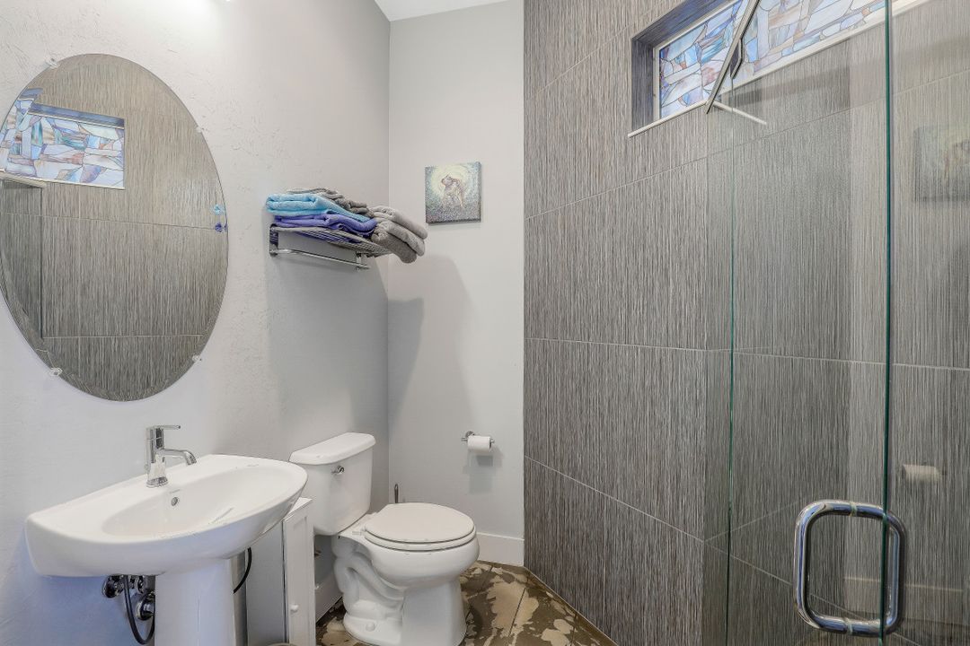 602 NW 32nd Pl, Cape Coral, FL 33993