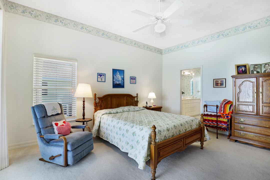 3023 SE 8th Ave, Cape Coral, FL 33904