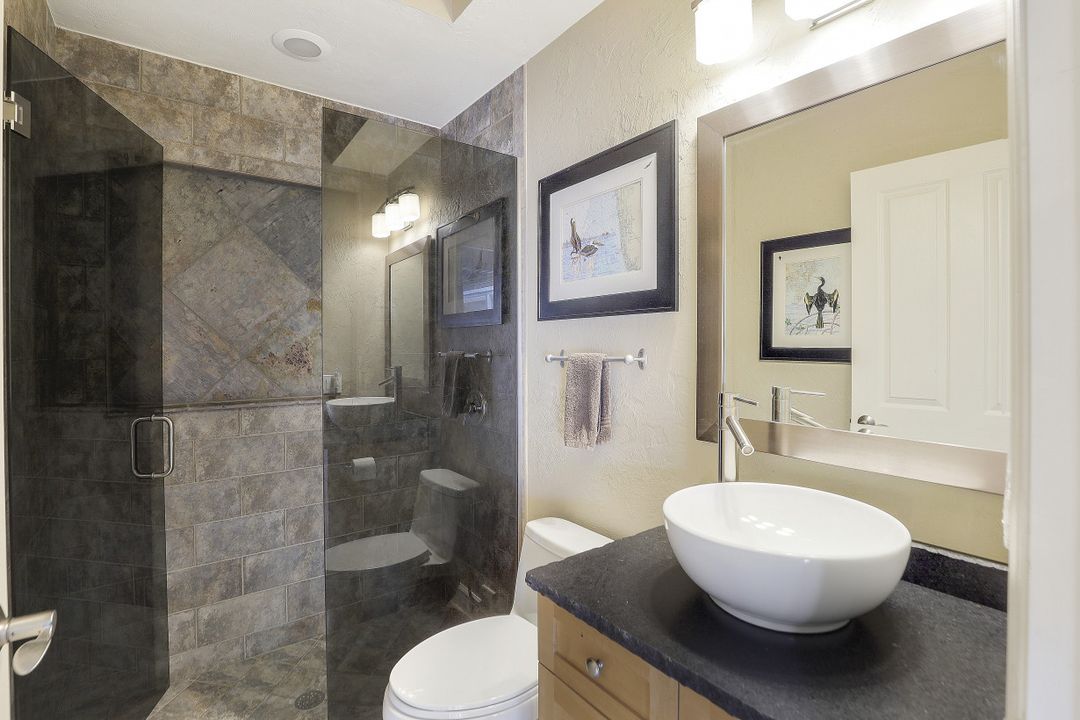 27031 Homewood Dr, Bonita Springs, FL 34135