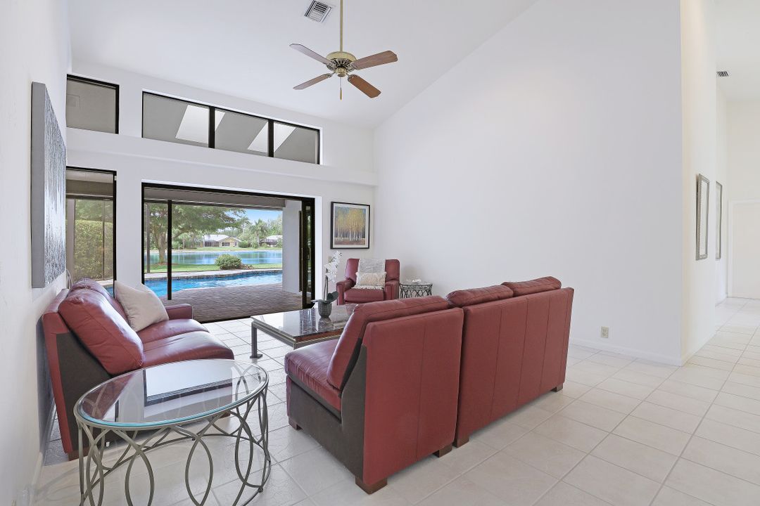 1380 Bald Eagle Dr, Naples, FL 34105