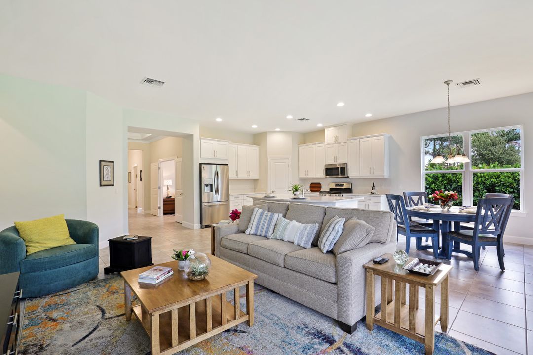 19657 Estero Pointe Ln, Fort Myers, FL 33908