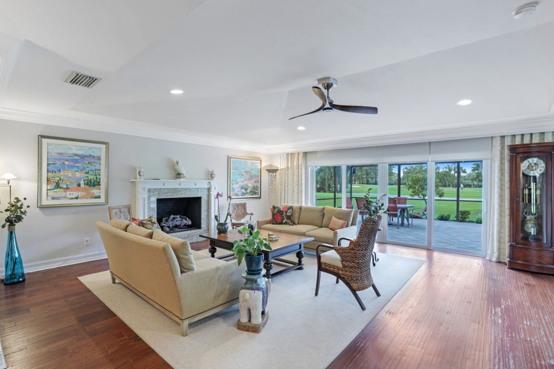 299 Mel-Jen Dr, Naples, FL 34105