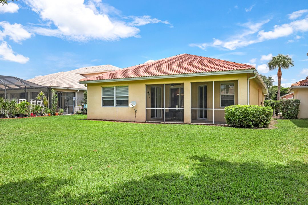 12765 Ivory Stone Loop, Fort Myers, FL 33913