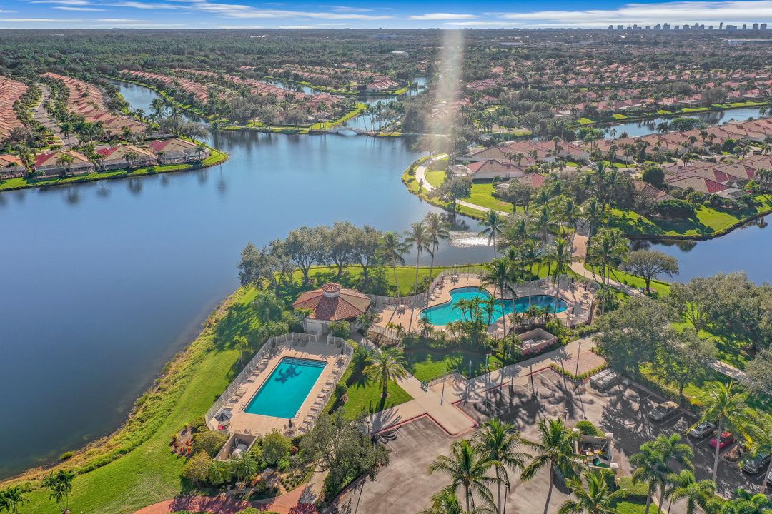 3400 Donoso Ct, Naples, FL 34109