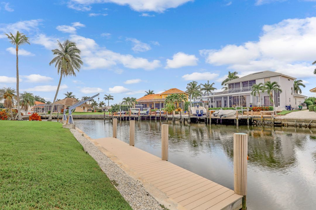 166 Hollyhock Ct, Marco Island, FL 34145