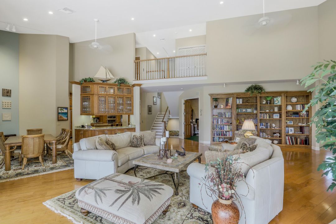 320 Wild Orchid Ln, Marco Island, FL 34145