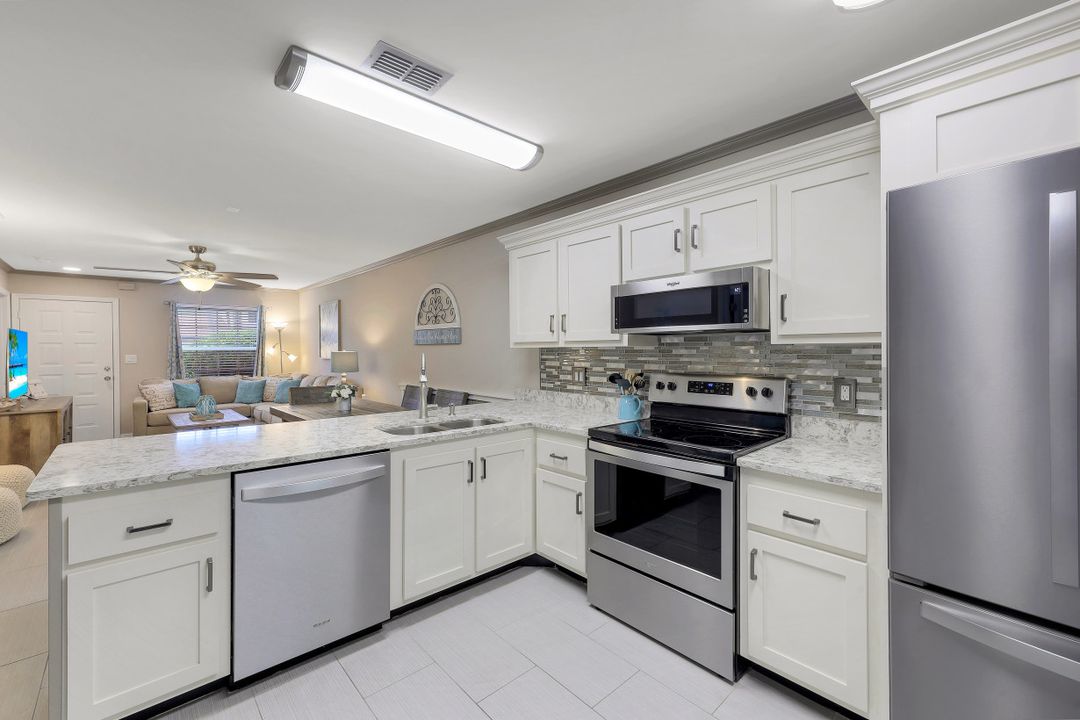 731 W Elkcam Cir #B108, Marco Island, FL 34145