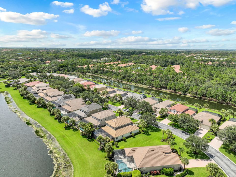 21990 Longleaf Trail Dr, Bonita Springs, FL 34135