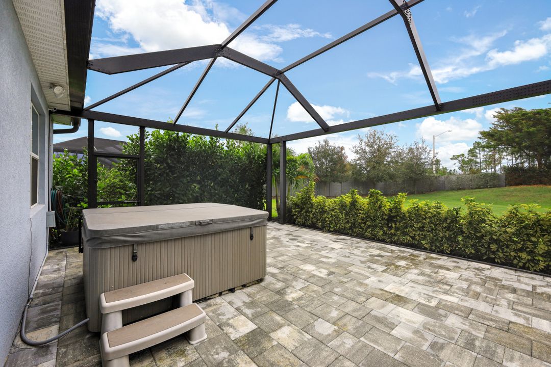 16520 Bonita Landing Cir, Bonita Springs, FL 34135