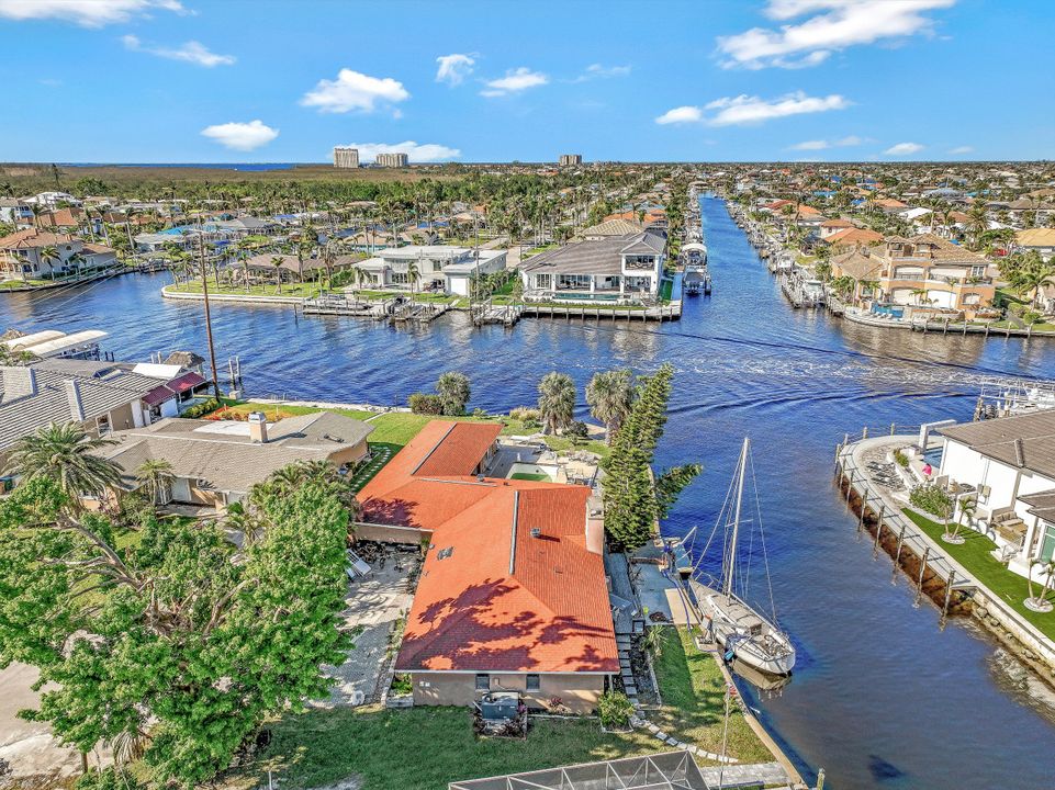 101 El Dorado Pkwy E, Cape Coral, FL 33904