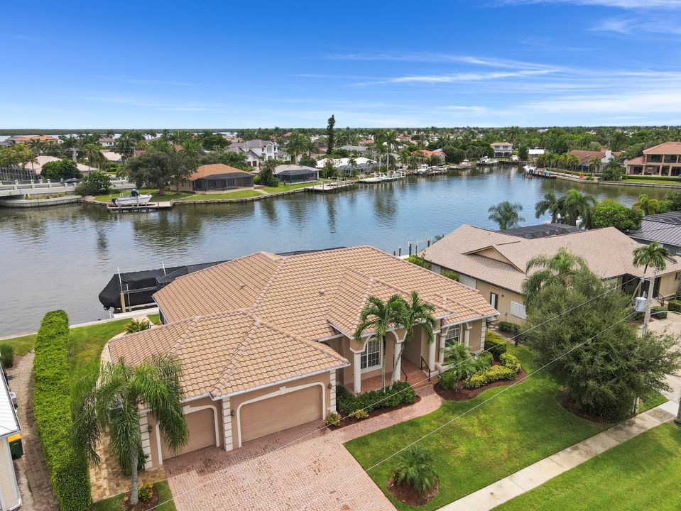 443 Nassau Ct, Marco Island, FL 34145