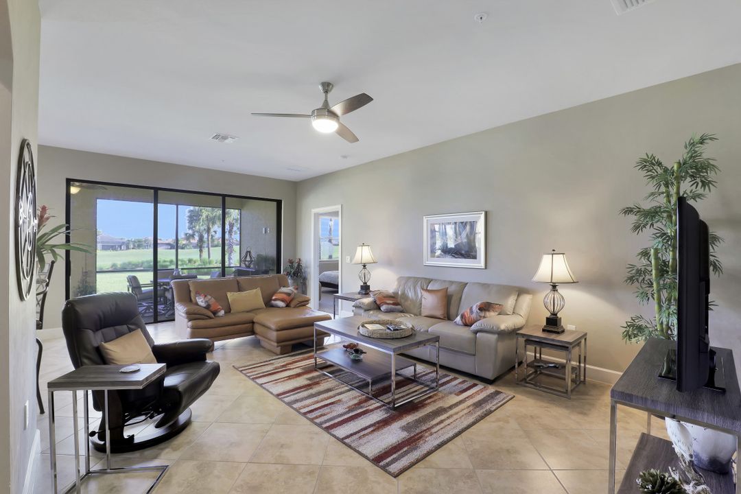 12041 Covent Garden Ct #2204, Naples, FL 34120