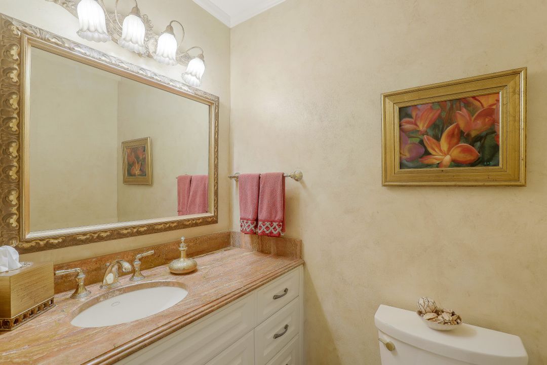 8453 Abbington Cir #821, Naples, FL 34108