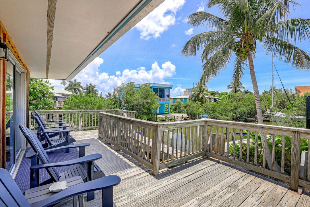 670 Palm Ave, Marco Island, FL 34145