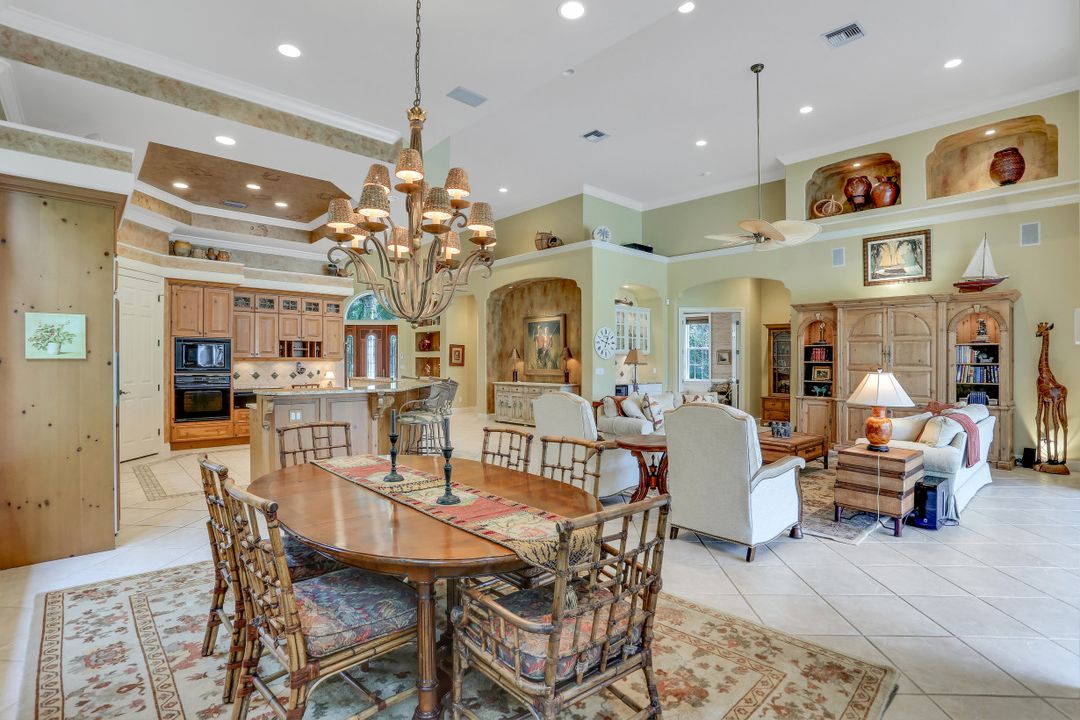 27280 Oak Knoll Dr, Bonita Springs, FL 34134