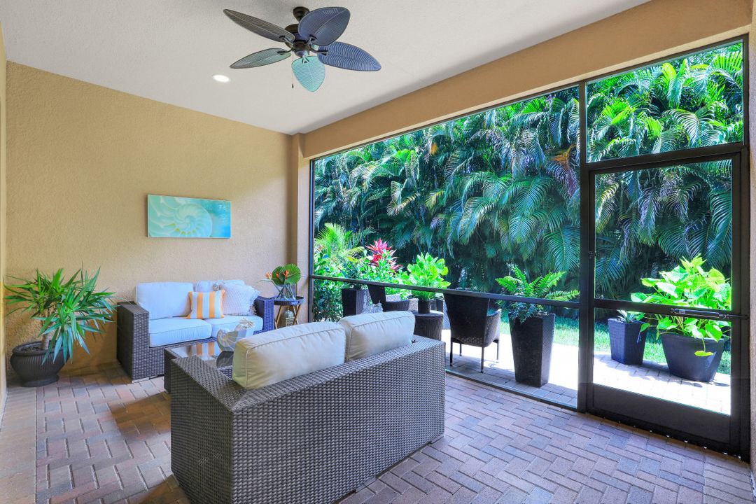 13486 Sumter Ln, Naples, FL 34109