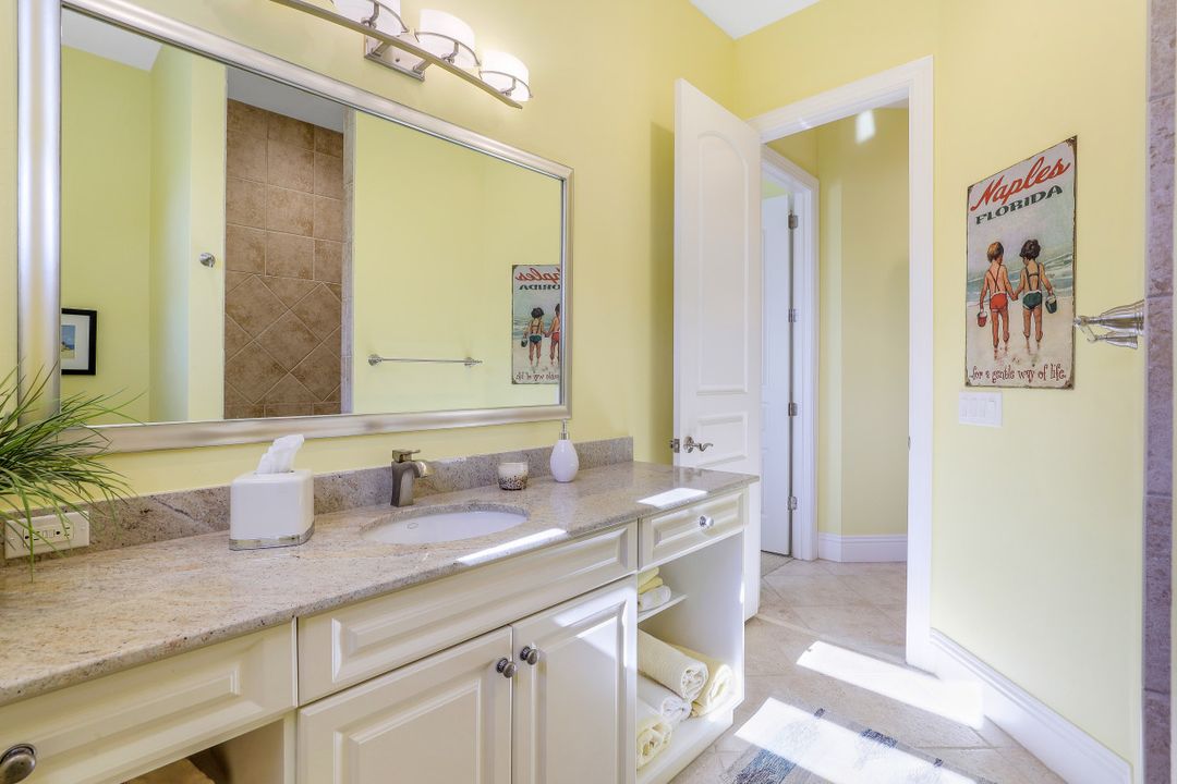 22001 Chartwell View Ct, Bonita Springs, FL 34135