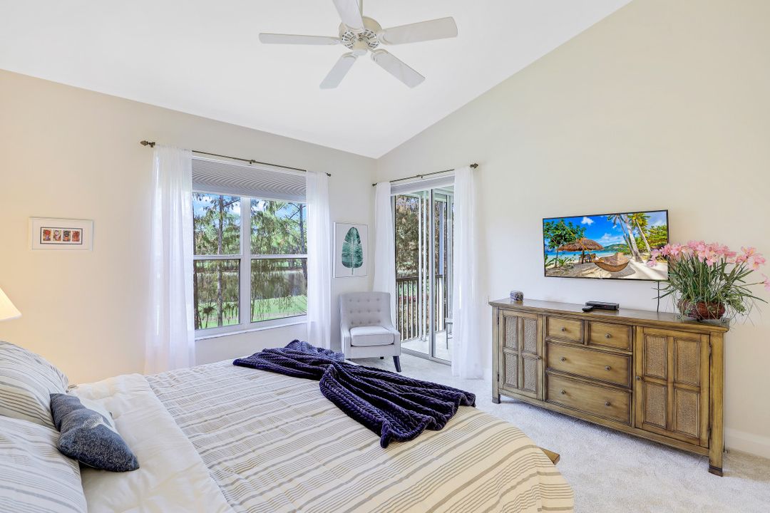 8255 Danbury Blvd #202, Naples, FL 34120