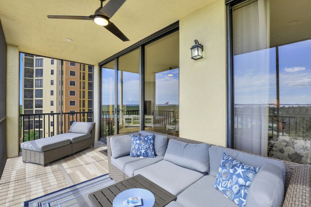 5793 Cape Harbour Dr #819, Cape Coral, FL 33914