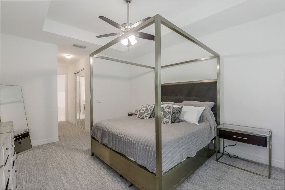 3183 Pacific Dr, Naples, FL 34119