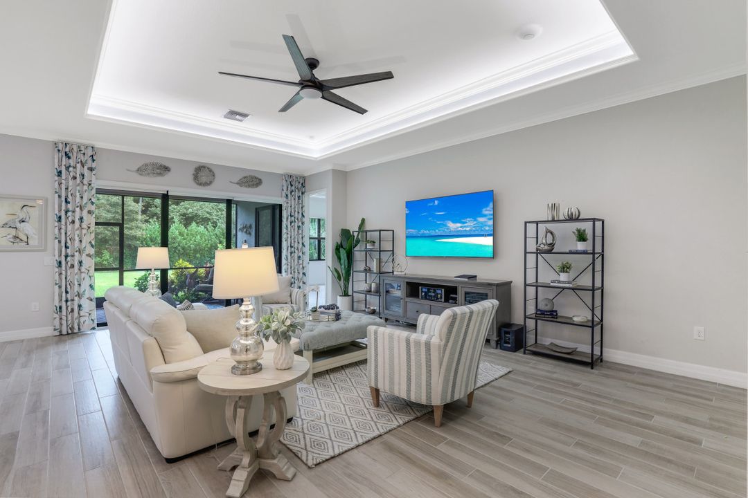 2336 Grenadine Way, Naples , FL 34120