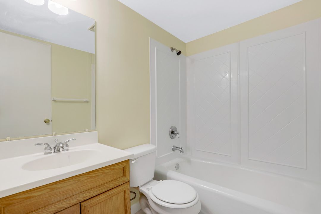 3325 Airport-Pulling Rd N #L-3 , Naples, FL 34105