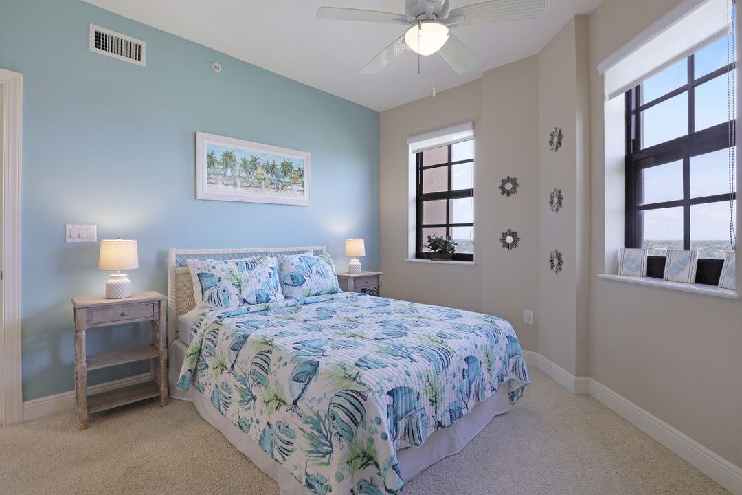 5793 Cape Harbour Dr #912, Cape Coral, FL 33914