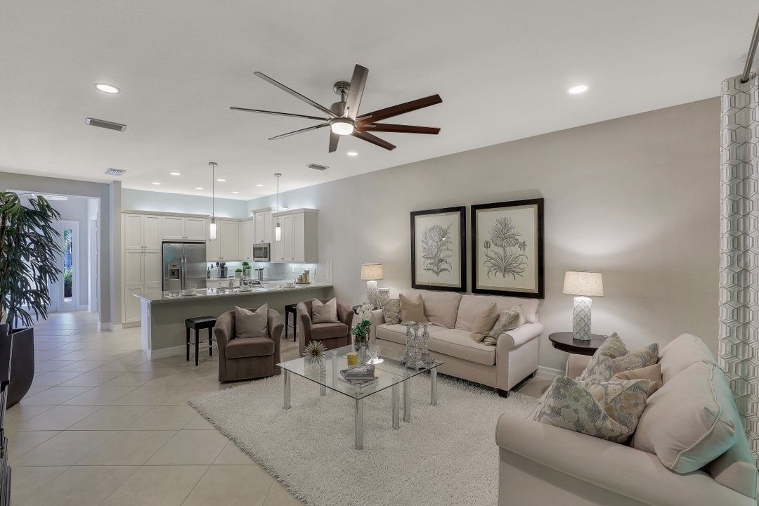 13459 Sumter Ln, Naples, FL 34109