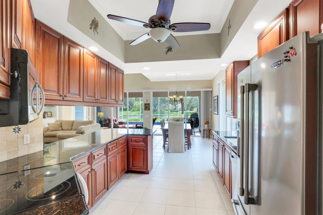 4420 Prescott Ln, Naples, FL 34119